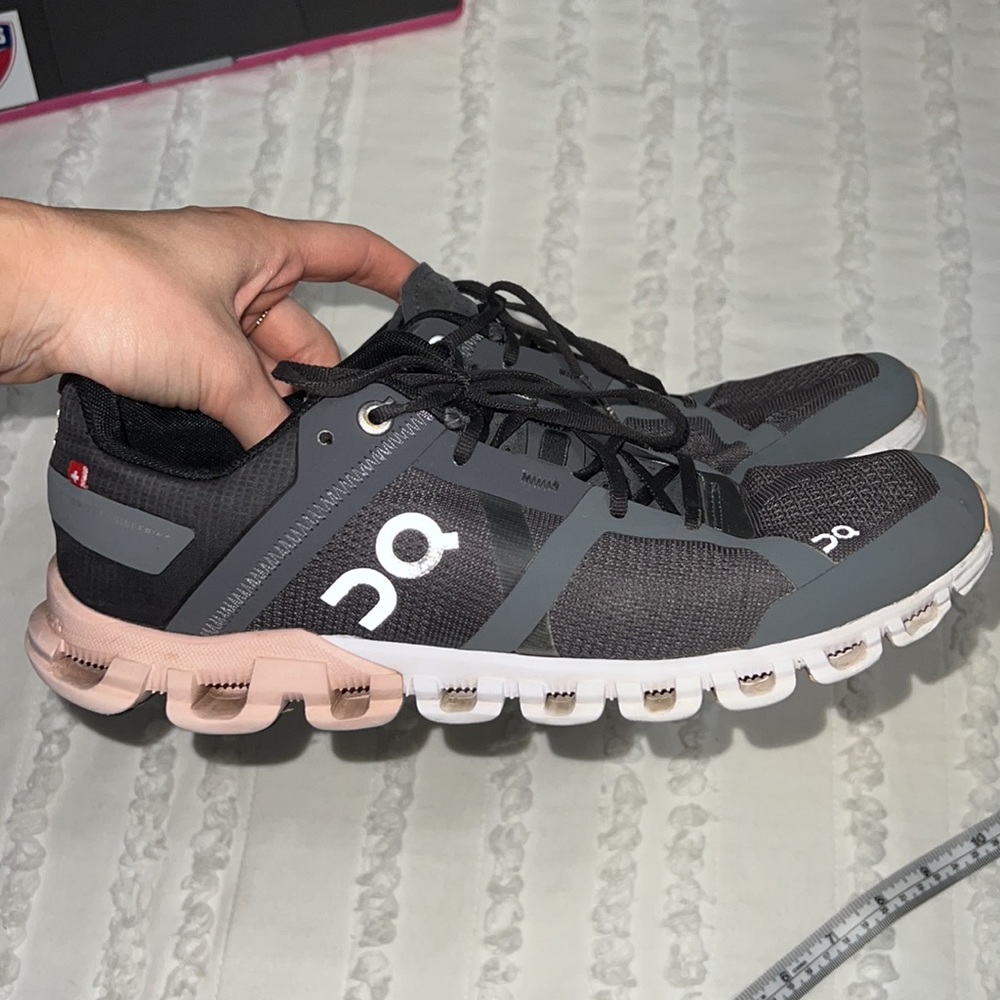 On Running Black and Gray Athletic Shoes